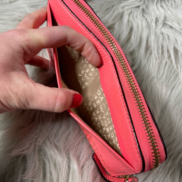 KATE SPADE WALLET - Picture 9 of 13